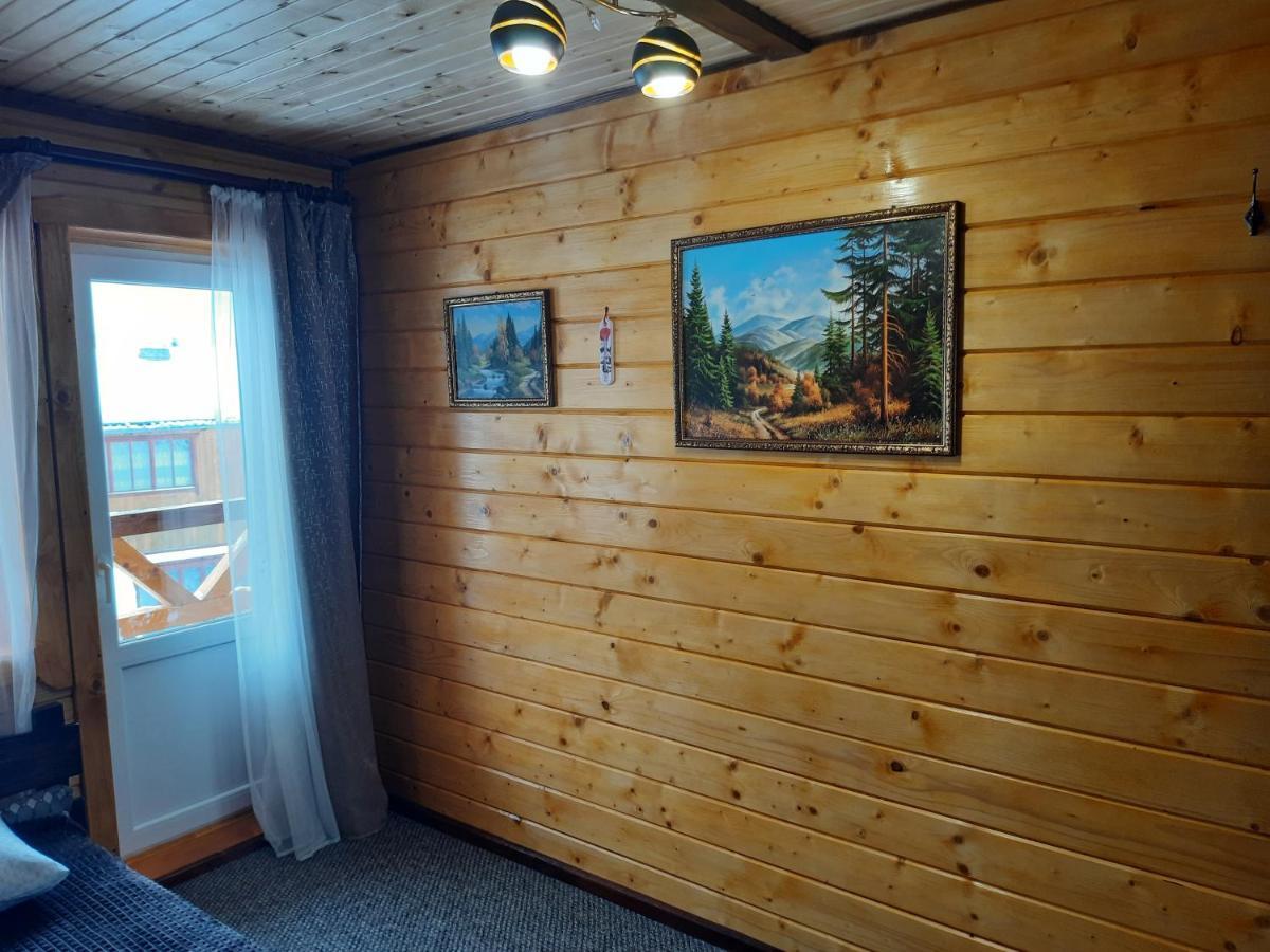 Котедж "Смерековий Затишок" Vorochta Exteriér fotografie